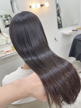 ゴカン(Gokan) 艶髪ストレート