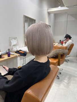 ネイロ 錦糸町(NeiRo) 魅力倍増カールセミディシアーカラーダークアッシュショートヘア