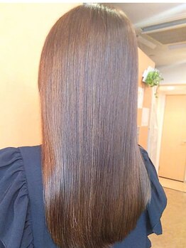 サロンド プラチナ(Salon de Platinum)の写真/ヘアウイッグアドバイザー在籍☆地毛のカットは勿論、ヘアウイッグのカットやオーダーメイドもお任せ下さい