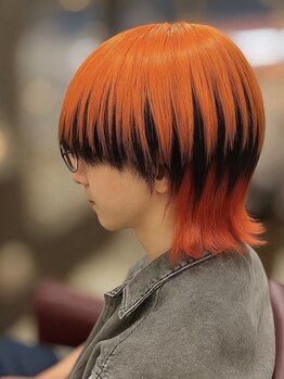 ナチュラルピー JR高槻本店(Natural.P)の写真/【高槻駅スグ】《プチプライス★デザインカット＋カラー ¥7660》カラーしたのに艶々の綺麗な髪!そのワケは?