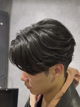 レイズ 名古屋駅(RAYS) 名古屋毛流れセンターパートニュアンスヘア