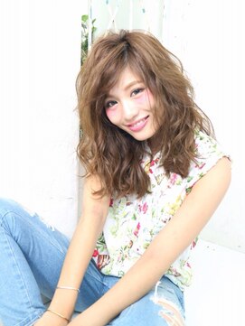 フェリシータ 緑地公園店(felicita) 外国人風カラー×グラマラスハードウェービースタイル