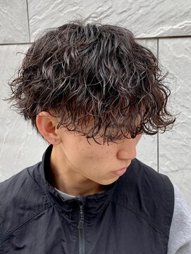 ジーニー 本厚木(Genie) 波巻きスパイラルパーマ/ハイライト/マッシュパーマ/ウルフ