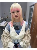 ホワイトブロンド×ピンク