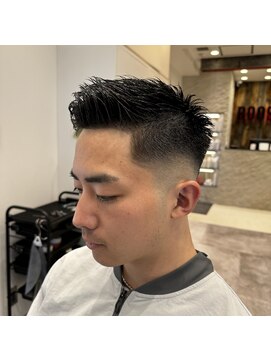 ルースト 京都駅前店(ROOST) フェードカット