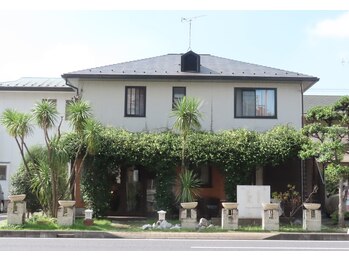 AXCEL E'LEVER　城東店 【アクセルエルヴェ】