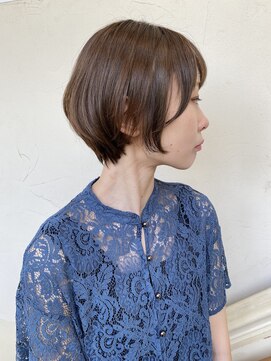 モリオ フロム ロンドン 成増店 【morio成増/一戸】大人かわいいくびれショートボブ