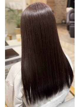 リム バイ ディーアンドティー(Lim by D&T) 【Lim】 アッシュブラウン × 透明感 × 暗髪