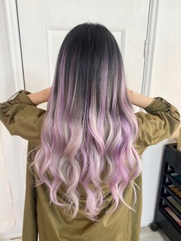 トリプルエイチフォーヘアー 国分店(HHH for hair)の写真/感動の馴染みで大人気のシールエクステ☆100本付け放題¥28900がクーポン利用でなんと¥25800!ご体感下さい!