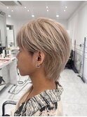 ホワイトベージュ