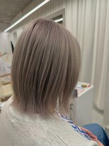 ソッチ(sotti.)&nbsp;2ブリーチのホワイトグレージュ