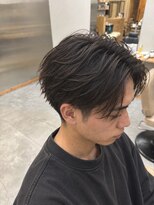 ノーマ(no-ma)&nbsp;【センターパート】直毛・毛流れが出にくい方に