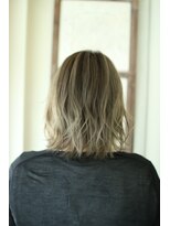 シェリー アン(cherie un)&nbsp;外国人風バレイヤージュ