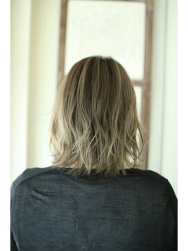 シェリー アン(cherie un) 外国人風バレイヤージュ