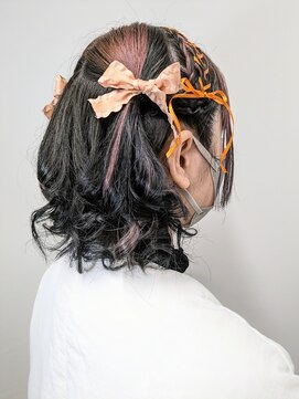 ビューティック ハラジュク(Hair&Make Beautique Harajuku) 網掛けリボンのハーフツイン