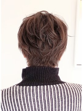 ラグラスヘア(LAGRAS HAIR) ゆるふわショート