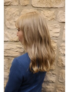 メロン 恵比寿(MERON) イエローベージュ[20代30代40代50代][恵比寿]