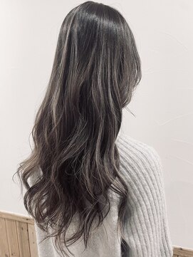 ノーム 横浜(NORM) ハイライト 白髪ぼかし