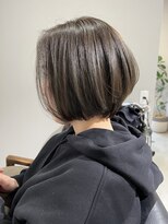 ピアーネ 三宮トアロード店(PIANE)&nbsp;大人ライクなショートボブ　30代/40代　オリーブグレー