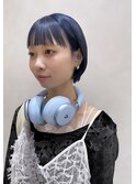 ミニボブ×ブルーヘアー