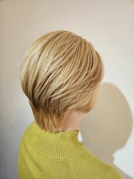 青木美容店 前下がりボブ