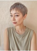 【アーバンバズショート】スモーキーアッシュ×シャープライン