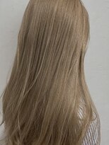 アールシリウス(R,SIRIUS)&nbsp;ブリーチ2回で出来るオリーブベージュカラー