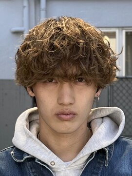 レタッチバイフィフス(RETOUCH by fifth) 原宿波巻きパーマメンズマッシュウルフカットツイストパーマ