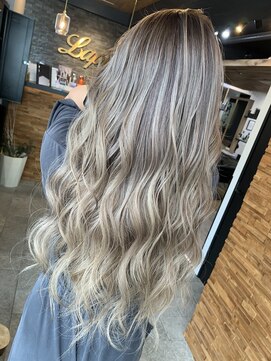 ラピス 横浜(Lapis) メッシュ