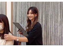 経験豊富なスタイリストが一人ひとりのライフスタイルや髪質を見極め、無理のない美しさをご提案