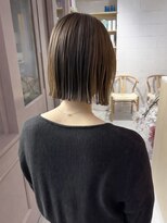 ミー 岡崎(mii)&nbsp;切りっぱなしボブ