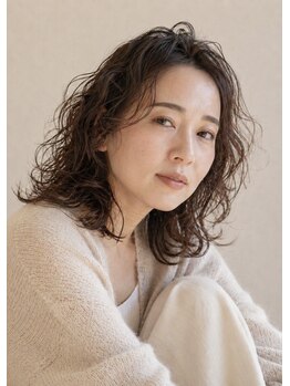 キヴィ(kivi)の写真/フルフラットシャンプー台《YUMEシャン》心身共にリラックスできると大好評！極上頭皮ケアで至福のひと時◎