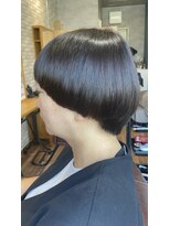 アンドブルー(and BLUE)&nbsp;伊勢崎/大人女性のマッシュショート