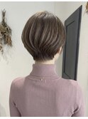 透明感ミルクティーアッシュ×美シルエットショート