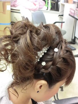 ドレス21 ☆オススメ編み込みアップ☆