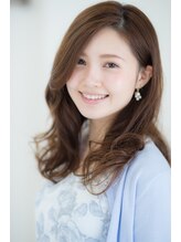 ピース(hair design Peace) 気取らないヘアの中に女性の色香をほど良くひそませて