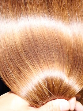 ヘアースタジオ アール(Hair Studio R) 上質トリートメントで美髪に♪ハイトーンもサラ艶に
