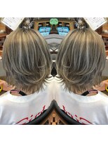 カルフール ロコ 草加西口店(Carrefour LOCO)&nbsp;LAカラー☆クリアベージュ×ホワイトハイライト