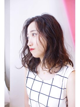 アクセル エルヴェ 城東店(AXCEL E'LEVER) 柔らかなスタイル、