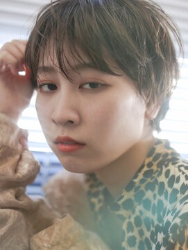 テトヘアー(teto hair) マッシュショート、アッシュブラウン、シースルーバング