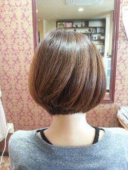 ヘアー ジュンジュン(hair Junjun)の写真/【新規限定★グレイカラー+トリートメント(炭酸シャワー付)¥2900】白髪染めがリーズナブルなサロン☆