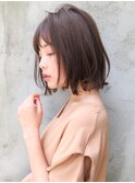 ボブルフ大人かわいいピンクベージュ薄めバングくびれモテ髪