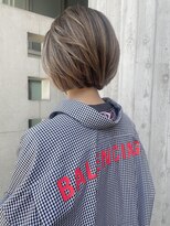 リバレッジ 白金(Leverage)&nbsp;白髪染めでもできる大人ハイライトボブ　担当 濱口