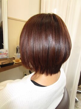 コア フィール ア デイ(COIFFURE A DAY) 《M3D見附今町》縮毛矯正　ショートボブ　ナチュラルスタイル
