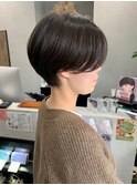ハンサムショート/透明感ベージュ/刈り上げ女子
