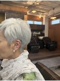 木村法子【グレイヘア×ベリーショート】