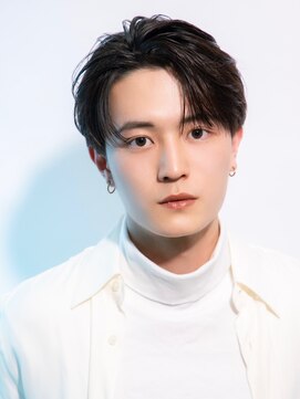 オーシャントーキョーオーバー 渋谷(OCEAN TOKYO OVER) 爽やかセンターパート