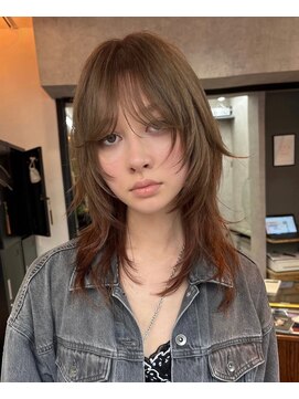 シティ(sity.) ベージュ/レイヤーカット/ブリーチカラー