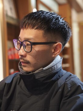 メリケンビューティーパーラー コウベ(MERICAN BEAUTY PARLOR KOBE) メンズカット スキンフェード