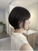 リソル(Lisol)&nbsp;【透明感×暗髪】重くならないニュアンスショート